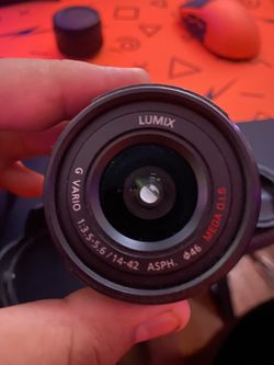 LUMIX 14-42mm