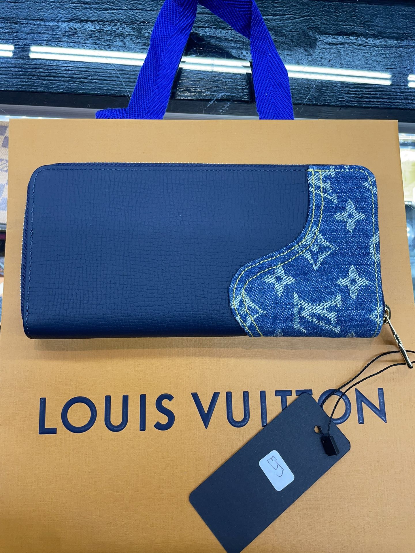 Louis Vuitton Wallet
