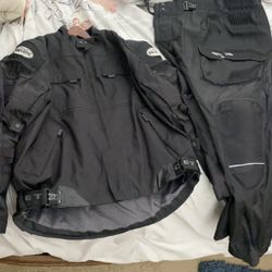 Joe Rocket Summer and Winter riding gear ,Jacket size 3x , Pants 3x Size , Items are in excellent  condition both  for 150.00