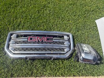 2018 GMC Grill