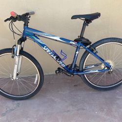 SPECIALIZED rockhopper Mountain Bike