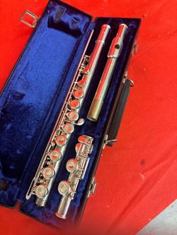 Blessing B101 Silver Concert Flute Excellent Condition $200 Firm