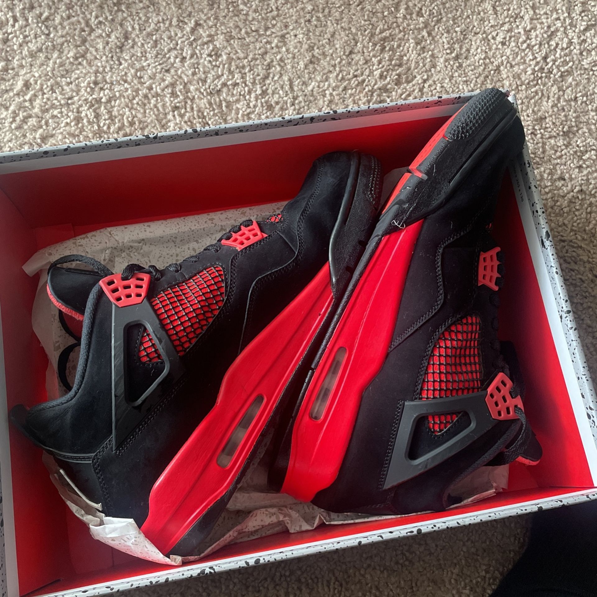 Jordan Red Thunder 4’s