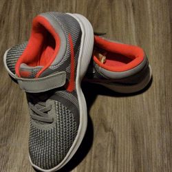 Nike Tennis Size 2 Brand New 