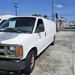 2002 Chevrolet Express