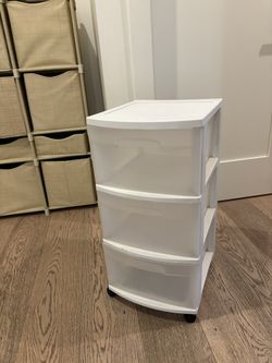 Sterilite 3-Drawer Rolling Storage Cart – White