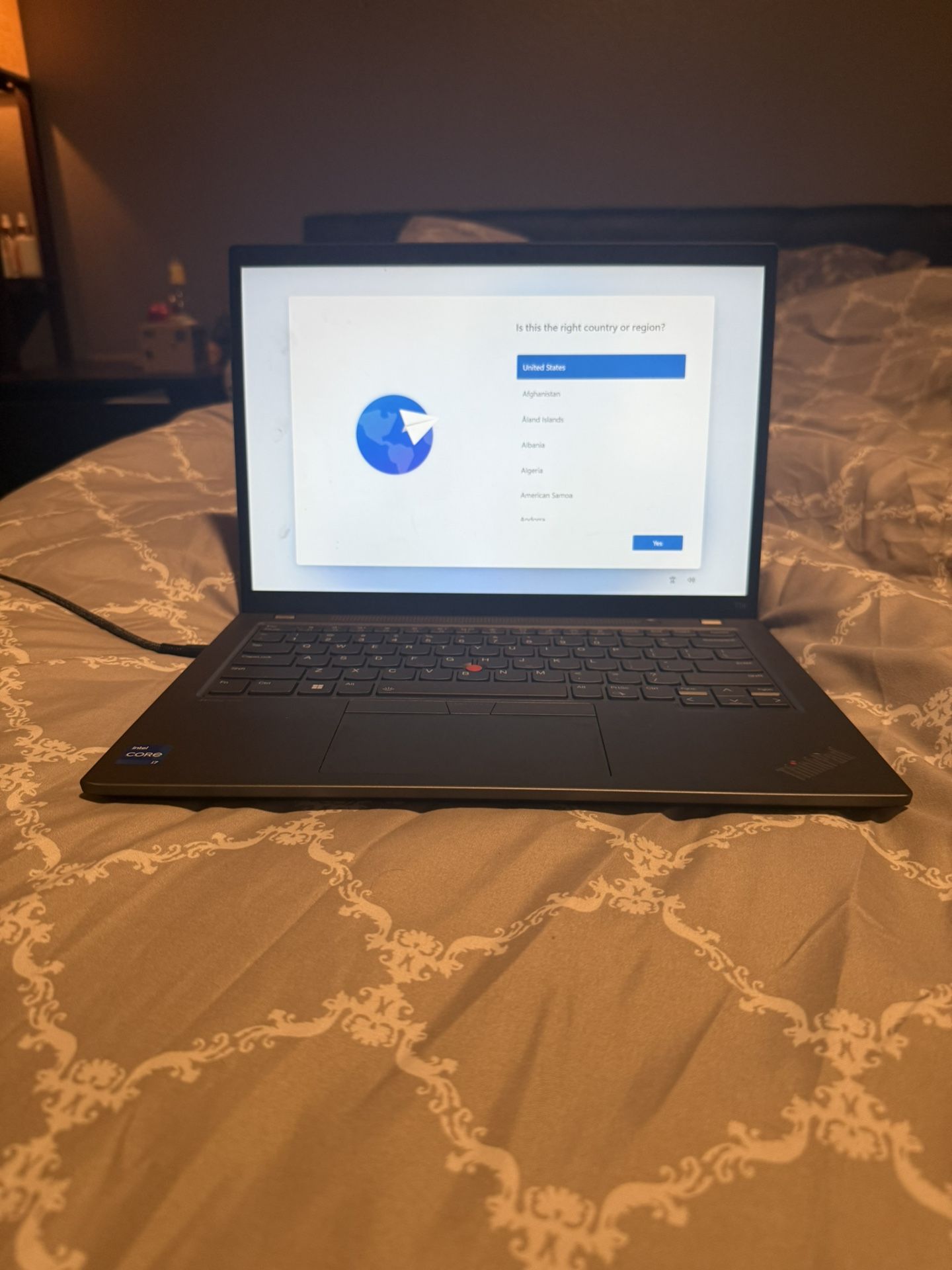 Lenovo Thinkpad T14 Gen 4 14” Core i7 Touchscreen