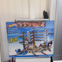 Hot Wheels Ultimate Garage 2015