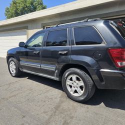 2005 Grand Cherokee