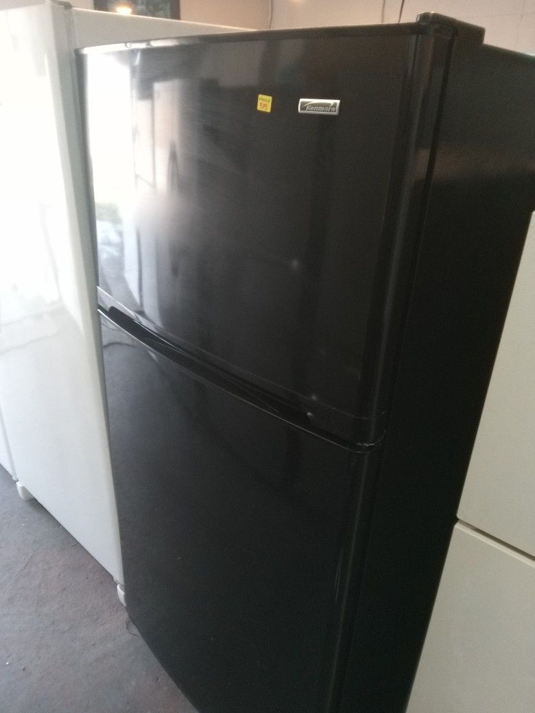 Kenmore Refrigerator 