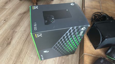 Xbox x 1 tb