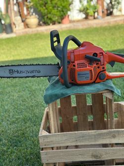 Husqvarna 435 e series x torque 16 inch gas chain saw
