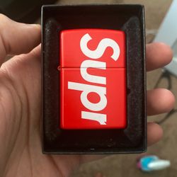 Supreme Zippo