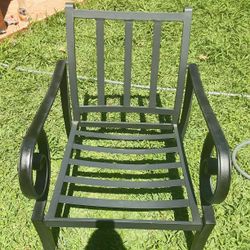 Big Metal Patio Chair ( Silla De Hierro )