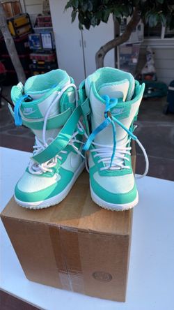 Nike Zoom Force 1 Snowboard Boots Women’s US 7.5
