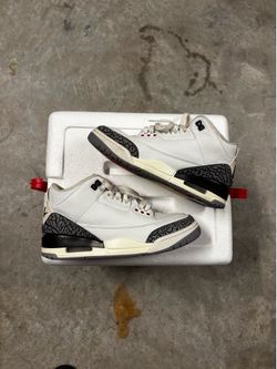 Jordan 3 “White Cement” US 7