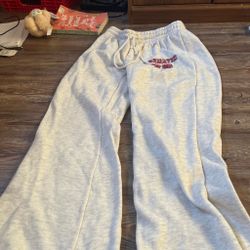 Grey with embroidered dramatic 76