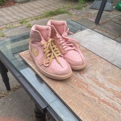 Pink jordans