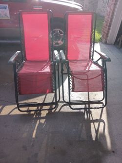 Foldable chairs