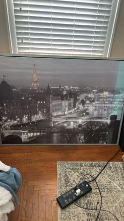 Large Pic Of Paris 