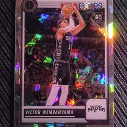 2023-24 Victor Wembanyama NBA Hoops Premium Stock Cracked Ice RC