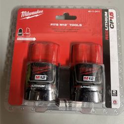 Milwaukee M12 12-Volt 1.5 Ah Lithium-Ion Compact Battery Kit
