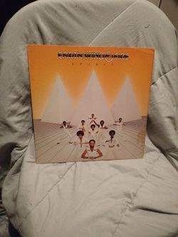 Earth, Wind & Fire.     Spirit