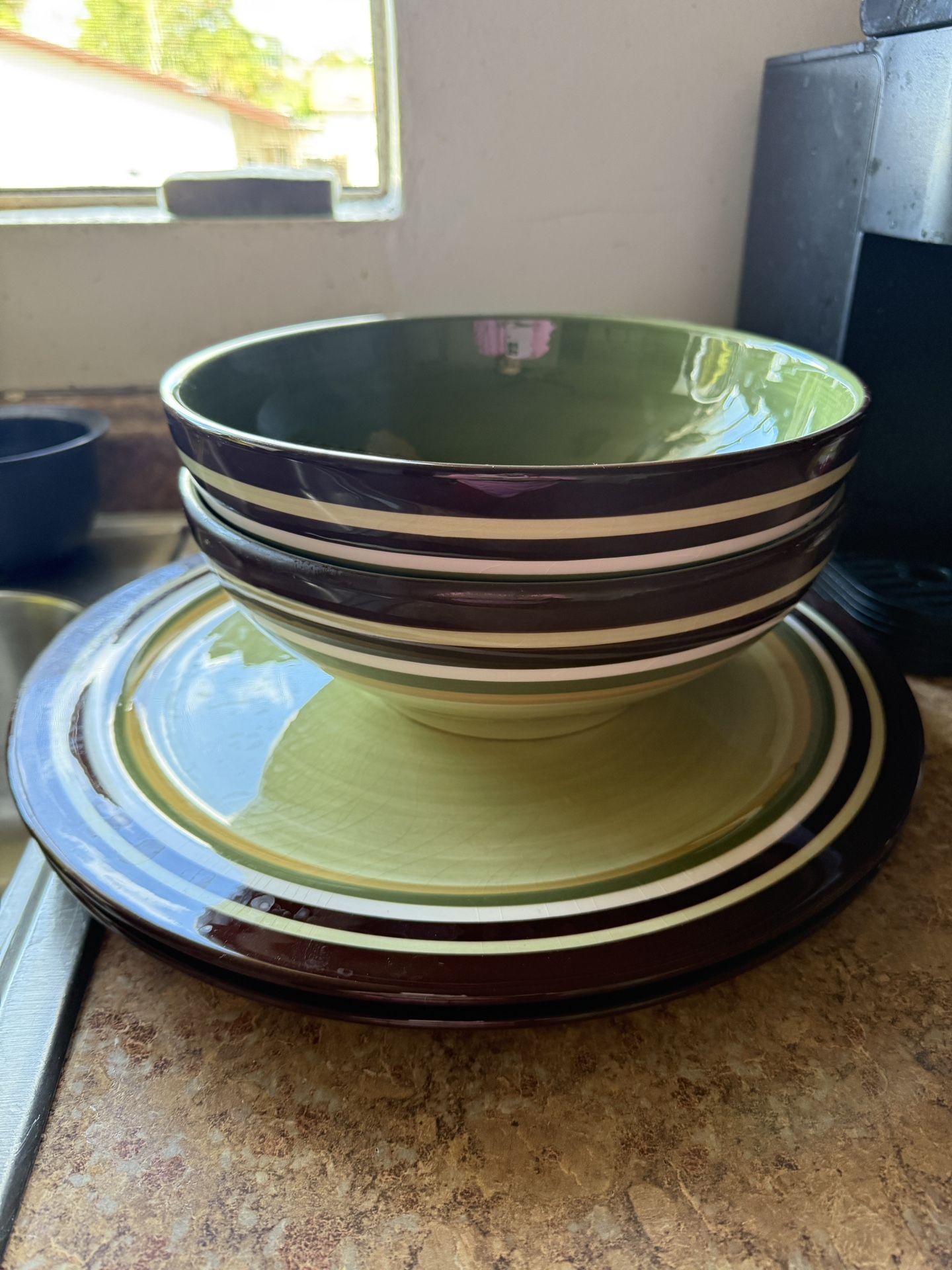 Bowls/Flat Plates