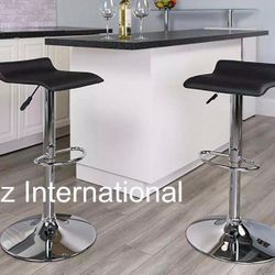 New 2 Black Bar Stools 