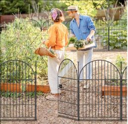 Black Metal Decorative Garden Fence Panels
