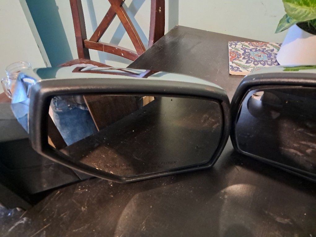 2014-2018 Chevy Silverado Mirror