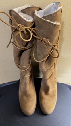 Light Brown Suede Ugg Boots