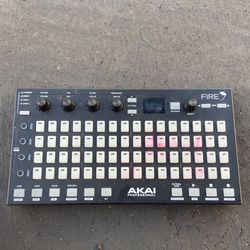 Akai Professional Mixer