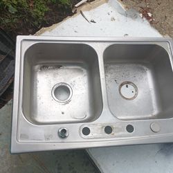 Kitchen Sink 