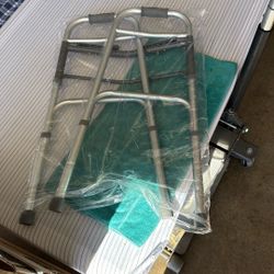 Folding Walker Guardian