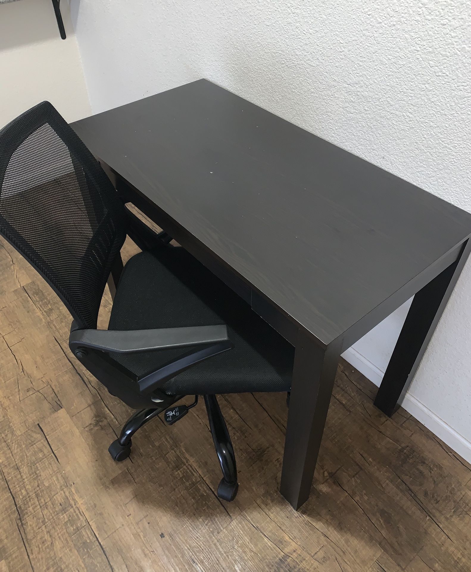 Desk with drawer + office chair