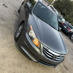 2012 Honda Accord Super Clean!!!