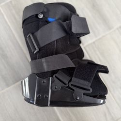 Adjustable Protective Foot Support Boot - Size SM