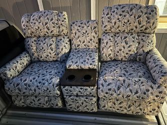 Lay-Z-Boy double recliner couch
