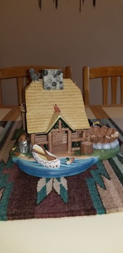 NEVER USED PARTY LIGHT LOG CABIN GONE FISHING TEALIGHT CANDLE HOLDER. PICK UP MIDDLEBORO ONLY