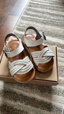 Lamour Baby sandals- Size 5