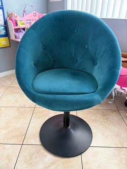 Swivel Chair 25”Wx37”H