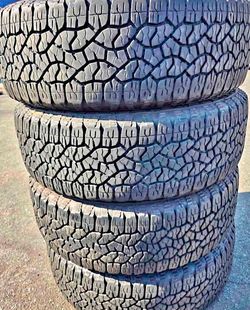 🎖️275 65 20 Goodyear tires Con 80% de Vida Las 4