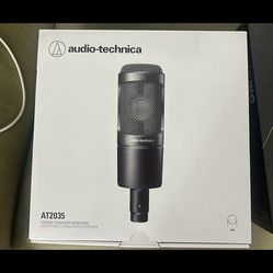 Audio Technica microphone AT2035