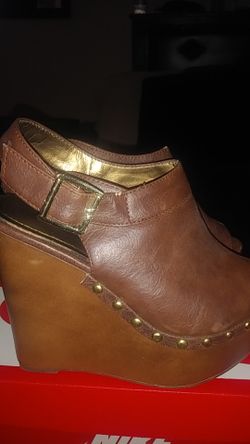 Brown Soda wedges size 7