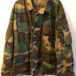 Army Camouflage Jacket Size Extra Large 
