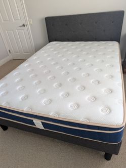 Moving sale - full size platform bed with memory foam mattress nice condition