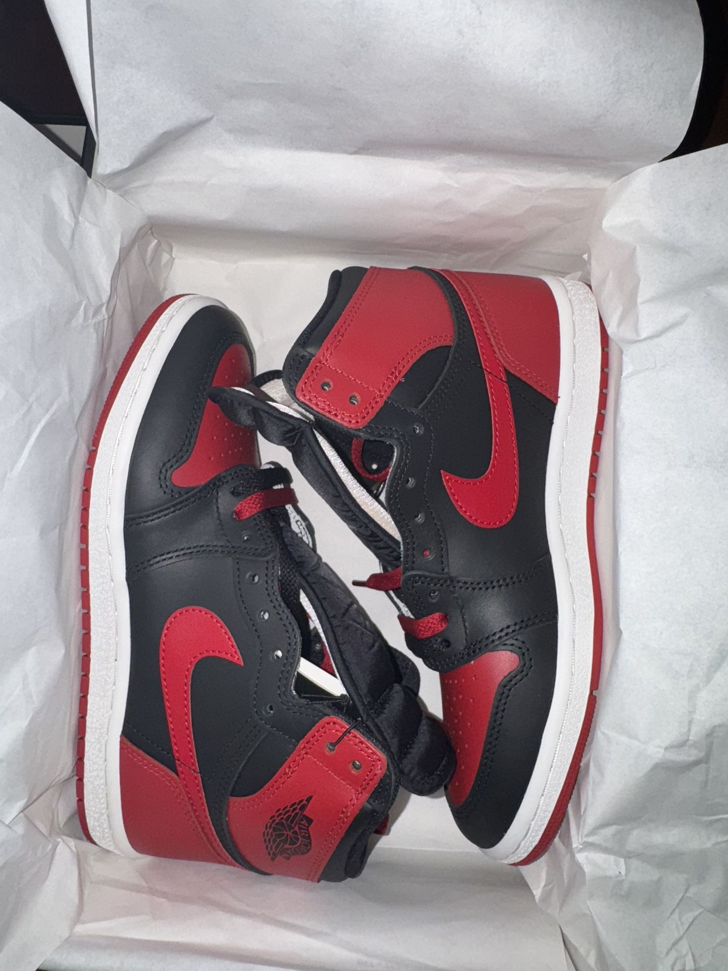 Air Jordan 1 High Bred ‘85 OG 2025