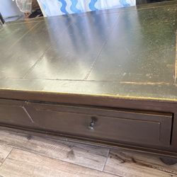 Coffee table  (copper )