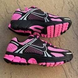 New Nike Zoom Vomero 5 Pink Spell Black Shoes Women’s 6 6.5, Youth 4.5y 5y